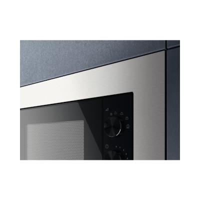 Electrolux KMSE173MMX Negro, Acero inoxidable Solo microondas Integrado 17 L 700 W