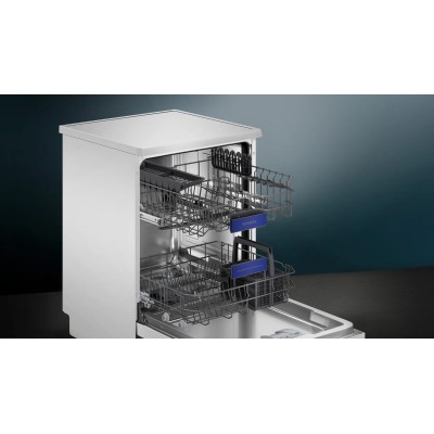 Siemens iQ300 SN23EW03KE lavavajillas Independiente 13 cubiertos B
