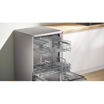 Bosch Serie 4 SMS4HKI07E lavavajillas Independiente 13 cubiertos D