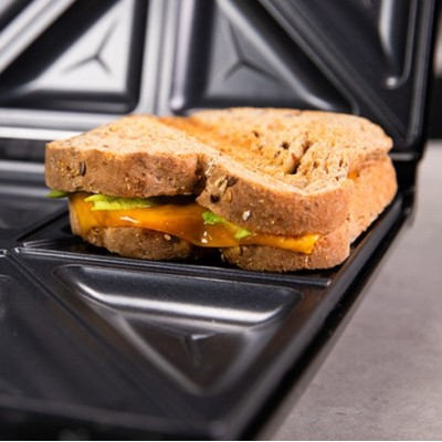 Cecotec 03111 sandwichera 1500 W Negro