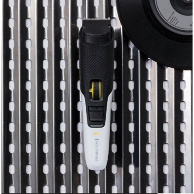 Remington MB4000 Negro, Blanco 17